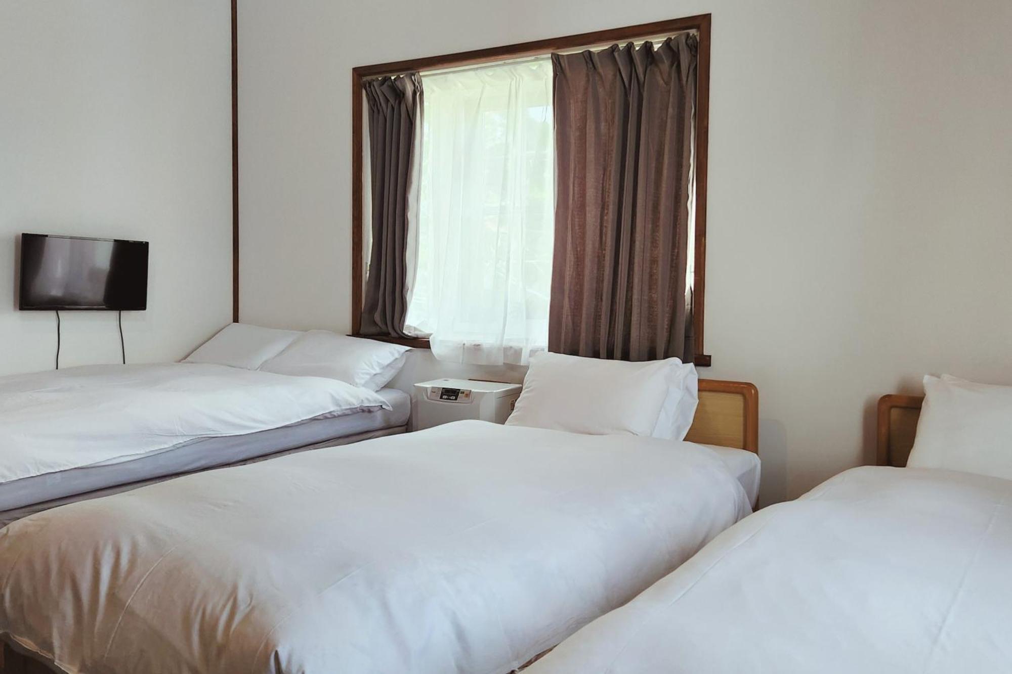 Sunshine Hakuba Ski-To-Door Exterior photo